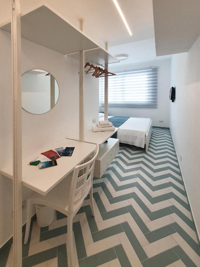 La Casa Di Mina Apartment *